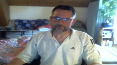 supersquirrel81 online show from 26, 4, 2026