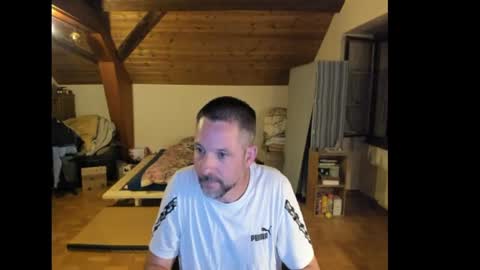 supersquirrel81 online show from 17, 7, 2026
