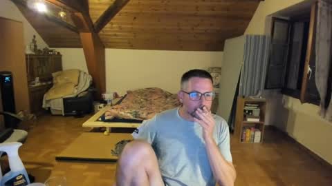 supersquirrel81 online show from 1, 8, 2026