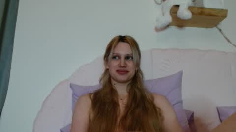 Snapshot of supersuka_147 chatting on 12, 1, 2026 Luna online show from 12, 1, 2026