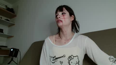 Snapshot of supersuka_147 chatting on 8, 2, 2026 Luna online show from 8, 2, 2026