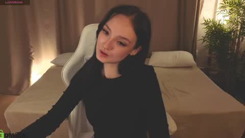 Annie online show from 29, 3, 2026