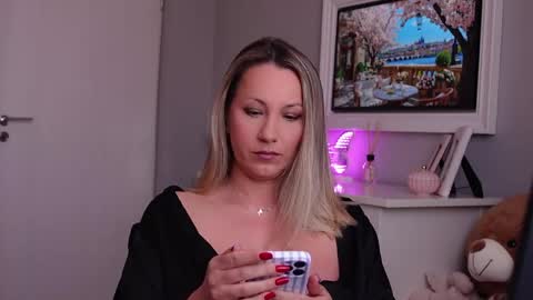 SusanJewel online show from 15, 4, 2026