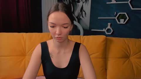 susannjohnson online show from 27, 2, 2025