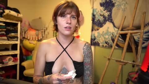 Snapshot of sushifox chatting on 7, 11, 2025 online show from 7, 11, 2025