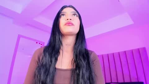 Sussan Nicole  online show from 1, 10, 2025