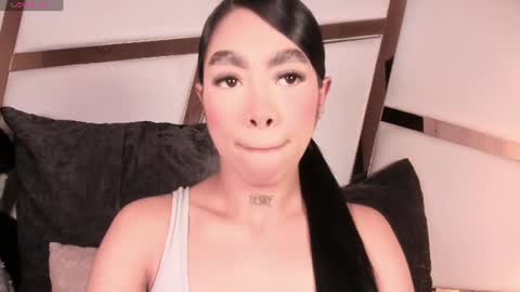 Snapshot of sussie_thompsom chatting on 4, 7, 2026 Sussie Tompsom online show from 4, 7, 2026