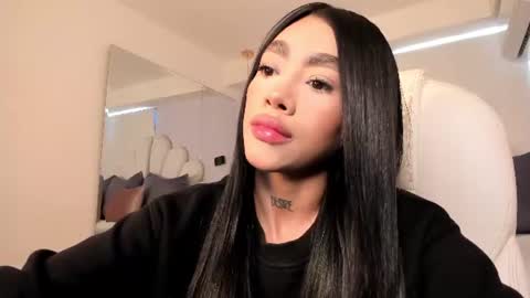 Snapshot of sussie_thompsom chatting on 1, 8, 2026 Sussie Tompsom online show from 1, 8, 2026