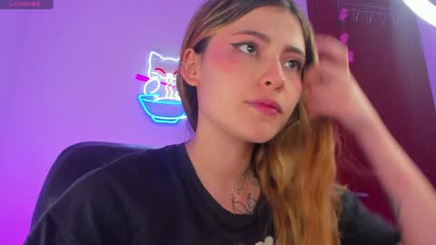 Snapshot of susssan_ferry chatting on 23, 12, 2024 Susy online show from 23, 12, 2024