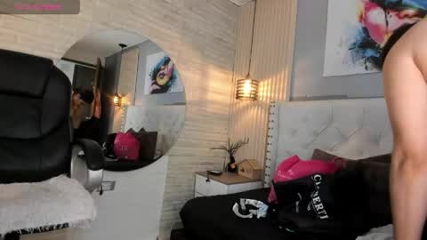   online show from 18, 4, 2026