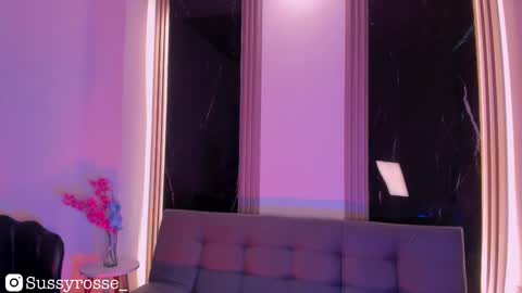 Snapshot of sussy_rosse_2 chatting on 21, 11, 2025 Susana online show from 21, 11, 2025