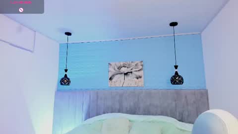 sussy_sweet4u online show from 28, 7, 2026