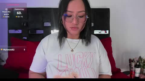 Sussy Sunny online show from 7, 4, 2026