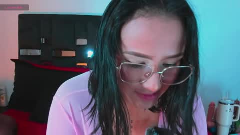 Snapshot of sussysunny_ chatting on 27, 5, 2026 Sussy Sunny online show from 27, 5, 2026