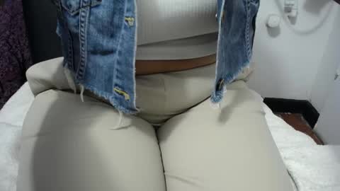 susy_perverttt online show from 7, 6, 2026