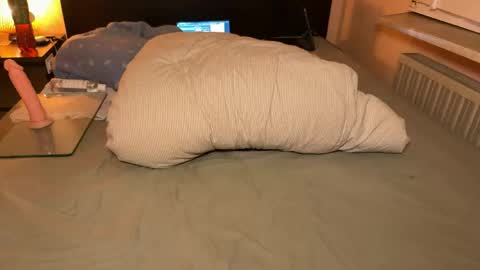 Snapshot of sutlac90 chatting on 16, 3, 2026 sutlac90 online show from 16, 3, 2026