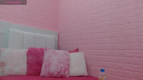 suzan_30 online show from 23, 4, 2026