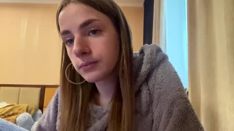 Emila online show from 3, 6, 2026