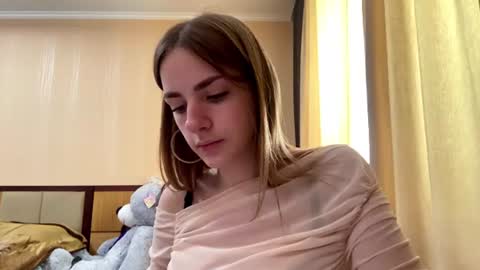 Emila online show from 13, 6, 2026