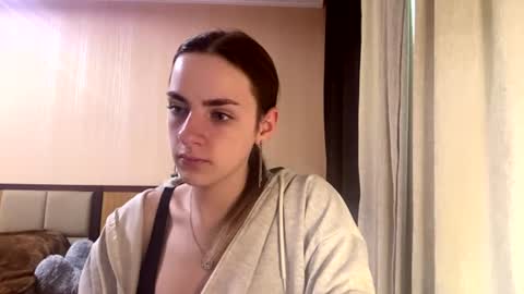 Emila online show from 29, 6, 2026