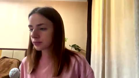Emila online show from 11, 7, 2026