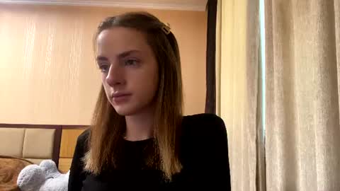 Emila online show from 12, 7, 2026