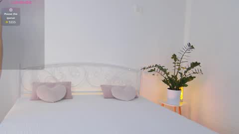 Snapshot of suzipons chatting on 4, 10, 2025 Suzi online show from 4, 10, 2025