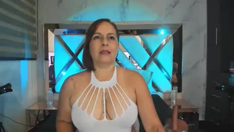 Suzy online show from 21, 4, 2026