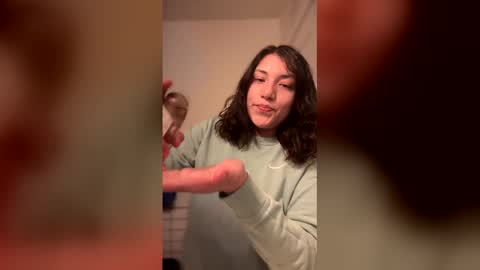 Suzy online show from 26, 2, 2026