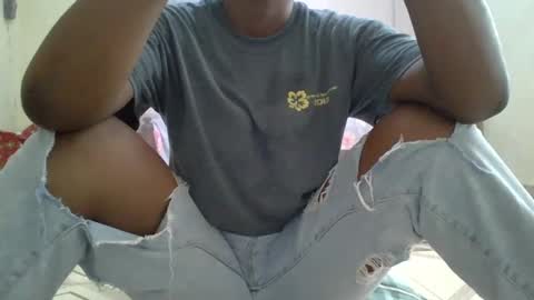 suzziey online show from 30, 1, 2025