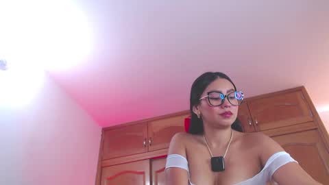 Amy  IG sweeet amy0 online show from 19, 2, 2025