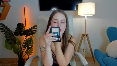 Snapshot of sweet__amily chatting on 19, 9, 2025 Sweet Amily online show from 19, 9, 2025