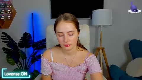 Snapshot of sweet__amily chatting on 30, 9, 2025 Sweet Amily online show from 30, 9, 2025