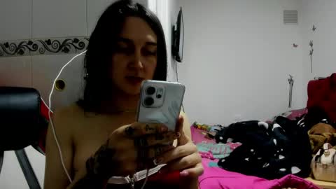 sweet__suck69bitch online show from 27, 5, 2026