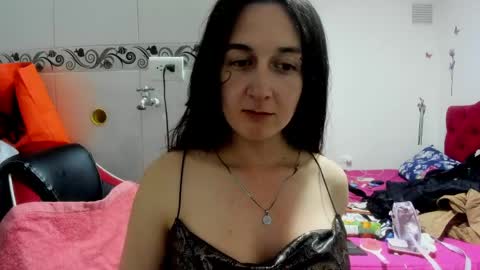 sweet__suck69bitch online show from 5, 6, 2026