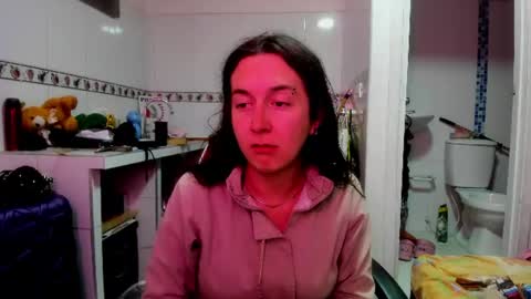 sweet__suck69bitch online show from 27, 7, 2026