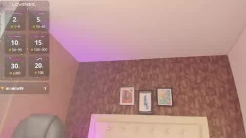 Vanessa online show from 3, 8, 2026