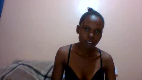 Snapshot of sweet_adora chatting on 5, 2, 2025 sweet_adora online show from 5, 2, 2025