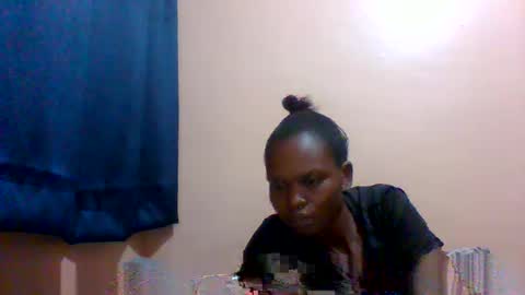 Snapshot of sweet_adora chatting on 6, 2, 2025 sweet_adora online show from 6, 2, 2025