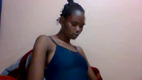 Snapshot of sweet_adora chatting on 11, 2, 2025 sweet_adora online show from 11, 2, 2025