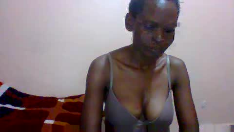 Snapshot of sweet_adora chatting on 17, 2, 2025 sweet_adora online show from 17, 2, 2025