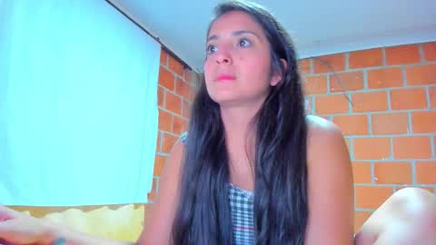 sweet and hot alaia online show from 24, 9, 2025