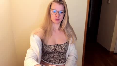 Ann - your sweet girl online show from 7, 1, 2025