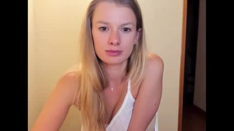 Ann - your sweet girl online show from 15, 10, 2025