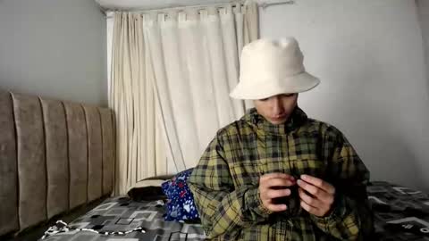 Andy online show from 12, 11, 2025