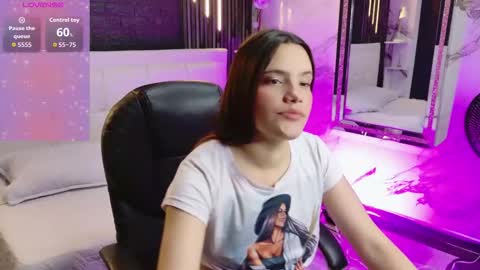 Violet  online show from 13, 3, 2026