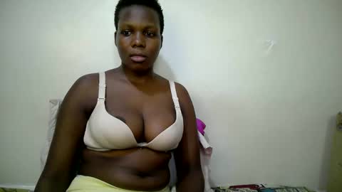 sweet_bella12 online show from 24, 11, 2025