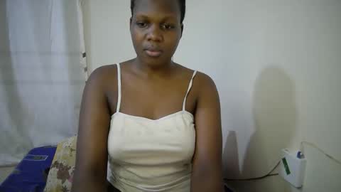 sweet_bella12 online show from 27, 11, 2025