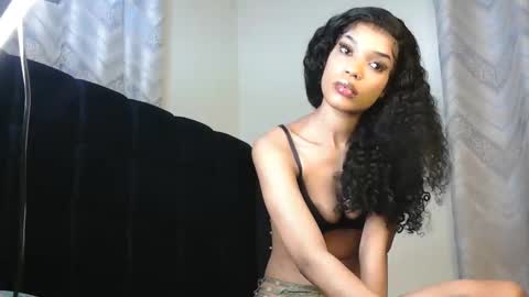 Snapshot of sweet_bobo chatting on 20, 4, 2026 Ocean online show from 20, 4, 2026