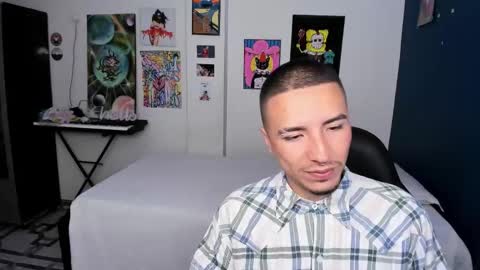 Snapshot of sweet_boys_xx chatting on 26, 9, 2025 CristianBrayan PVT OPEN online show from 26, 9, 2025